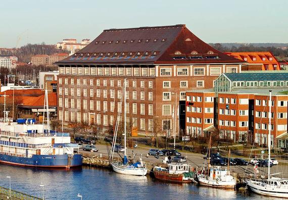 Gullbergs strandgata 15