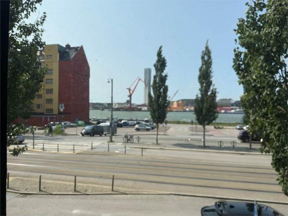 Stora Badhusgatan 18