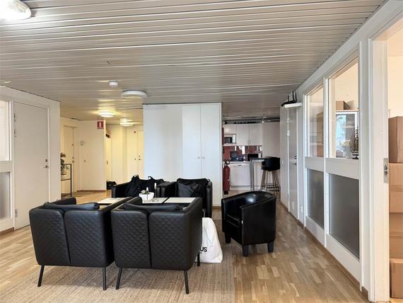 Stora Badhusgatan 18