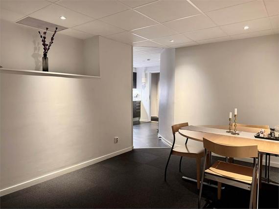 Stora Badhusgatan 18