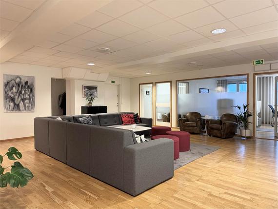 Stora Badhusgatan 18