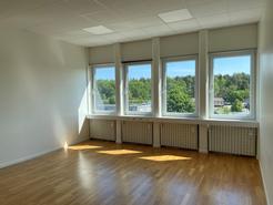 Linta gårdsväg 5