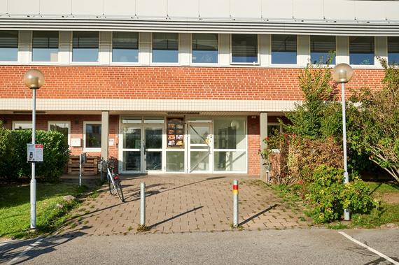 Västra Hindbyvägen 14