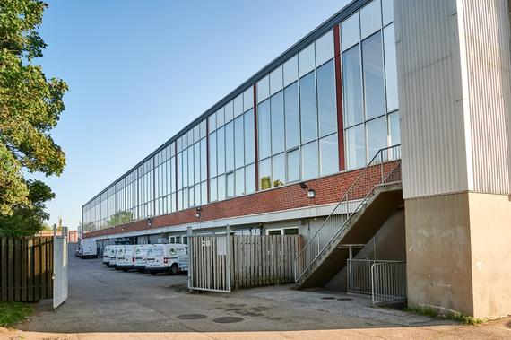 Västra Hindbyvägen 14