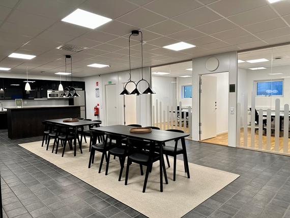 Östra Järnvägsgatan 8