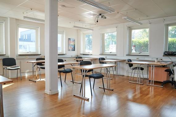 Västra Hindbyvägen 14