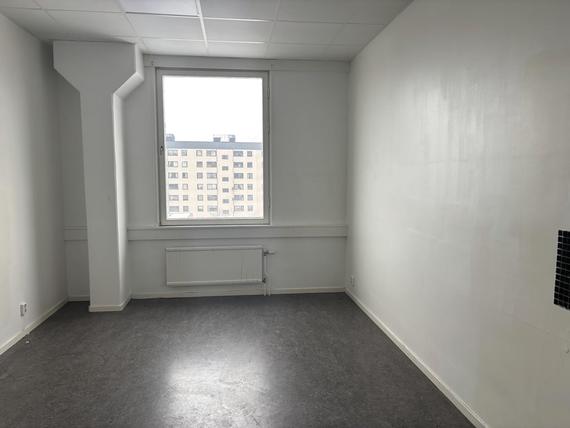 Bredängstorget 1