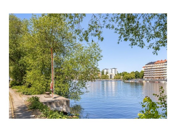 Liljeholmsstranden 5