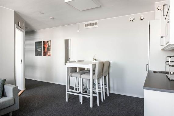 Västra Storgatan 12