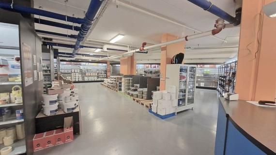 Västra Finnbodavägen 1