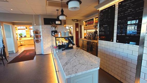 Lunchrestaurang/Café - Bromma