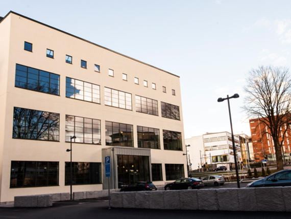 Entré A till Textile Fashion center