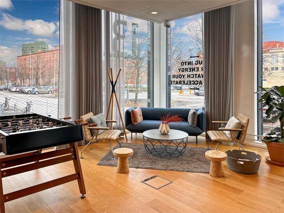 Theres Svenssons gata 13