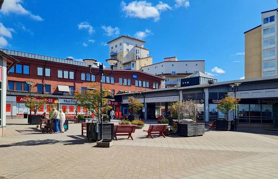 Hagsätra torg 13