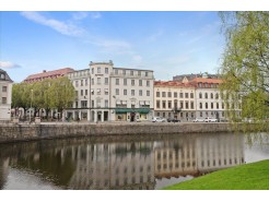 Stora Nygatan 33