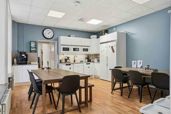 Klädpressaregatan 1