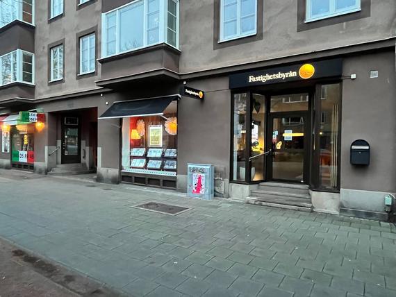 Regementsgatan 13