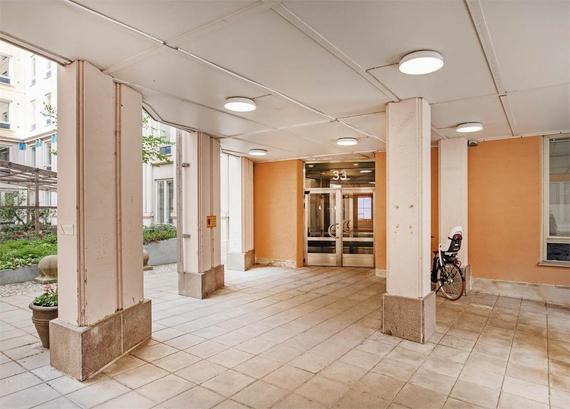 Klara Norra Kyrkogata 33