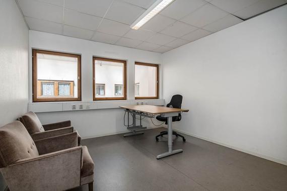 Västra Finnbodavägen 4