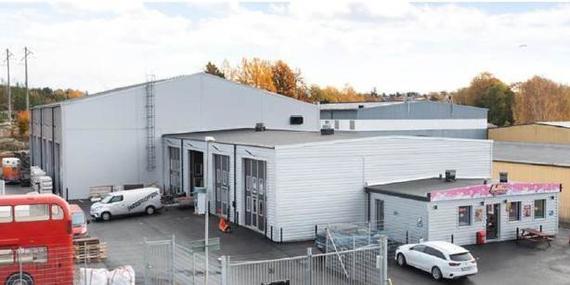 Konsul Johnsons väg 16, nr 3-4