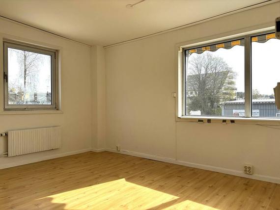 Olvonvägen 8, Övre Plan