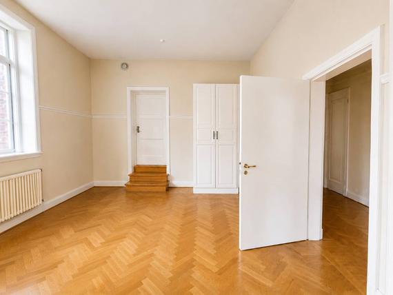 Humlegatan 13