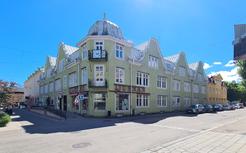 Västra Stationsgatan 8