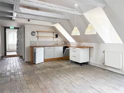 Stora södergatan 8B