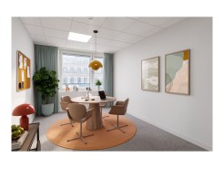 Carl Gustafs väg 46