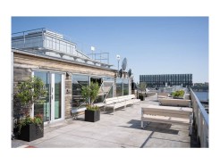 Västra Järnvägsgatan 15