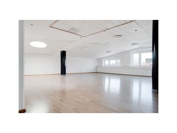 Carl Gustafs väg 46