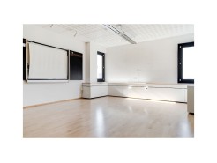 Carl Gustafs väg 46