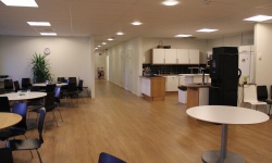 Fräscha lokaler med närhet till bra kommunikationer